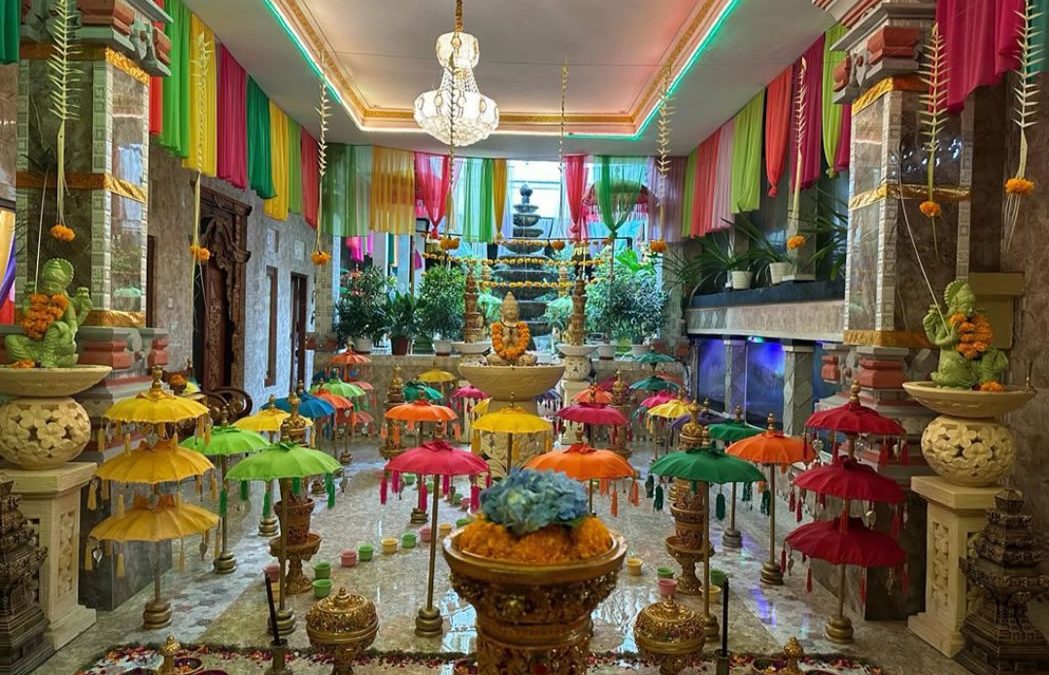 PACKAGE 13: (100 Minutes Combination Of Package 5 For 2 People)